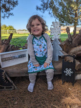 Load image into Gallery viewer, Snowy Slopes Aprons