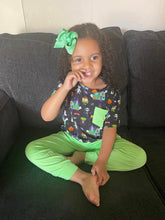 Load image into Gallery viewer, Halloween 2-Piece Jogger Daywear