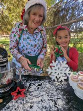 Load image into Gallery viewer, Snowy Slopes Aprons