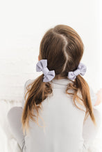 Load image into Gallery viewer, Silver Scene Big Bow