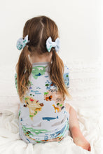 Load image into Gallery viewer, World Map Big Bow