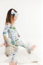 Load image into Gallery viewer, World Map Big Bow