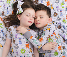 Load image into Gallery viewer, Zoomie Zots Quilted Blanket