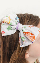 Load image into Gallery viewer, Garden Gnomes Alligator Clip Bullet Bows