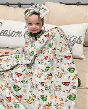 Load image into Gallery viewer, Grey with Stripes Cocoa Cups Quilted Blanket