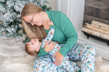 Load image into Gallery viewer, Snowy Slopes Women's bottom pjs