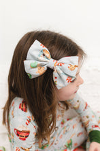 Load image into Gallery viewer, Grey Cocoa Cups Bamboo Alligator Clip Bows