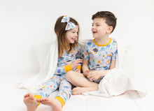 Load image into Gallery viewer, Weather Warriors Bamboo Alligator Clip Bows