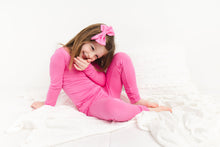 Load image into Gallery viewer, Pretty Pink 2-Piece Long Sleeve Pjs