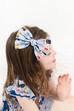 Load image into Gallery viewer, Space Bamboo Alligator Clip Bows