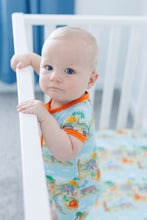 Load image into Gallery viewer, Sunny Safari Crib Sheet