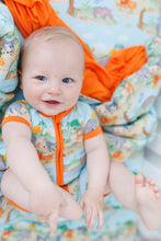 Load image into Gallery viewer, Sunny Safari quilted Blanket