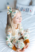 Load image into Gallery viewer, Cream Cocoa Cups Bamboo Alligator Clip Bows