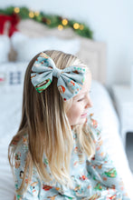 Load image into Gallery viewer, Grey Cocoa Cups Bamboo Alligator Clip Bows