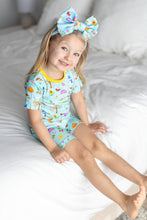 Load image into Gallery viewer, Seasons Big Bow Headband