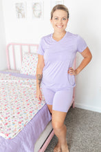 Load image into Gallery viewer, Lavender Lillies Women's Biker shorts