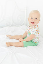 Load image into Gallery viewer, Garden Gnomes 3-Piece Jogger Daywear