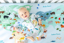 Load image into Gallery viewer, World Map Crib Sheet