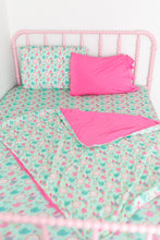 Load image into Gallery viewer, Tea Three Twin Fitted Sheet Plus Pillowcase