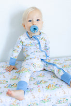 Load image into Gallery viewer, Pooh Pals Blanket