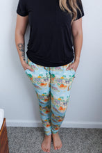Load image into Gallery viewer, Sunny Safari Women's bottom pjs