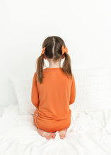 Load image into Gallery viewer, Pumpkin Pie Bamboo Alligator Clip Bows