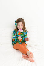 Load image into Gallery viewer, Camping Critters 4-Piece Peplum Set