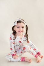 Load image into Gallery viewer, Friendly Farm 2-Piece Long Sleeve Pjs