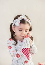 Load image into Gallery viewer, Friendly Farm Lovey