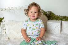 Load image into Gallery viewer, Busy Bugs 2-Piece Short Sleeve Pjs