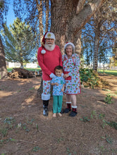 Load image into Gallery viewer, Snowy Slopes 2-Piece Jogger Daywear
