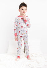 Load image into Gallery viewer, Friendly Farm 2-Piece Long Sleeve Pjs
