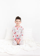 Load image into Gallery viewer, Friendly Farm 2-Piece Long Sleeve Pjs
