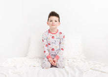 Load image into Gallery viewer, Friendly Farm 2-Piece Shorts Pj
