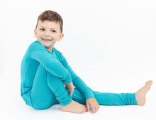 Load image into Gallery viewer, Tidal Teal Long Sleeve 2 Piece Pjs
