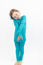 Load image into Gallery viewer, Tidal Teal Long Sleeve 2 Piece Pjs
