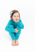Load image into Gallery viewer, Tidal Teal Long Sleeve 2 Piece Pjs
