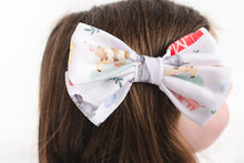 Load image into Gallery viewer, Friendly Farm Bamboo Alligator Clip Bows
