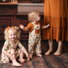 Load image into Gallery viewer, Brown Cream Cocoa Cups Bamboo Alligator Clip Bows
