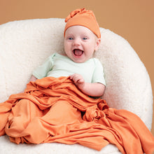 Load image into Gallery viewer, Pumpkin Pie Swaddle with Hat
