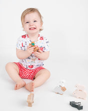 Load image into Gallery viewer, Friendly Farm 3-Piece Jogger Daywear
