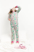 Load image into Gallery viewer, Tea Three 2-Piece Long Sleeve Pjs
