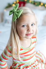 Load image into Gallery viewer, Christmas Green Stripes Bamboo Alligator Clip Bows
