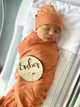 Load image into Gallery viewer, Pumpkin Pie Swaddle with Hat
