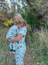 Load image into Gallery viewer, Forest Friends Women&#39;s Short Sleeve Pjs
